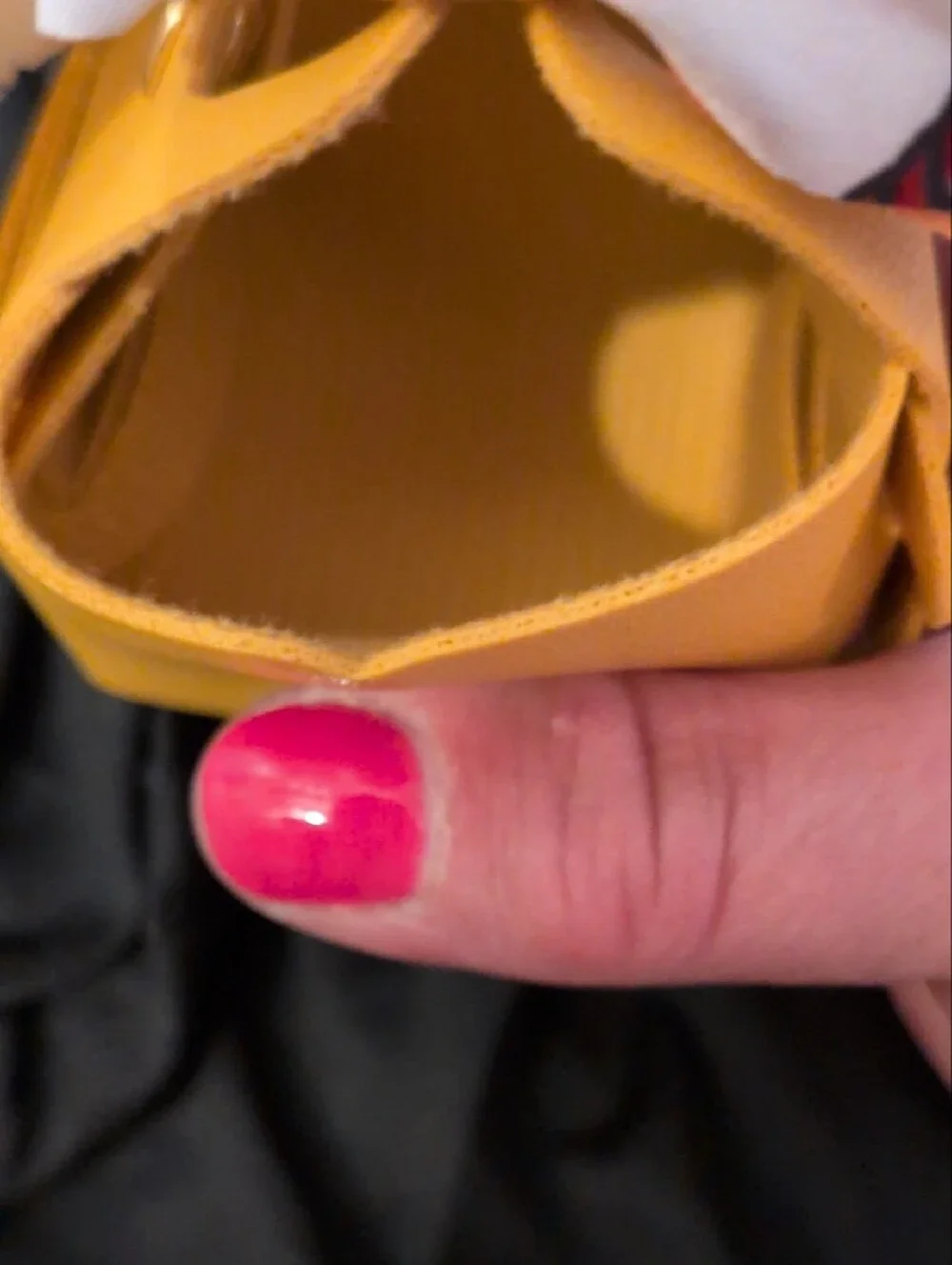 N/A stylish yellow